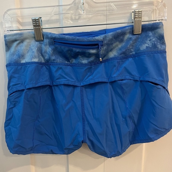 Lululemon Speed Short 4-Way Stretch 2.5" Women's Size 4 - Picture 4 of 5